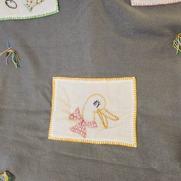 Homemade Winnie The Pooh Baby Blanket‎ Fleece Back & Embroidered - Picture 9 of 12